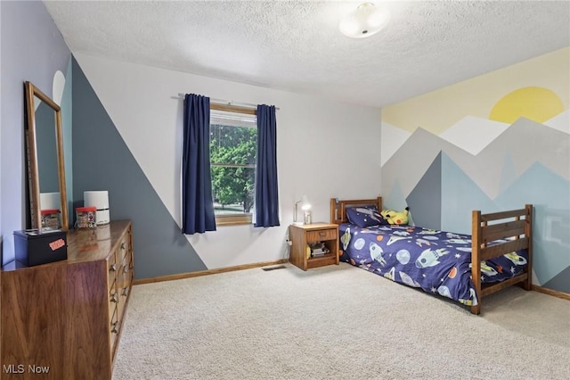 4610 Briarcliff Trl, Copley, OH 44321 - bedroom with a textured ceiling, carpet floors, and baseboards