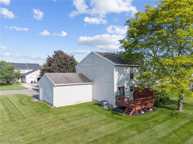 6527 Blossomwood Cir NE, Canton, OH 44721 - photo 4