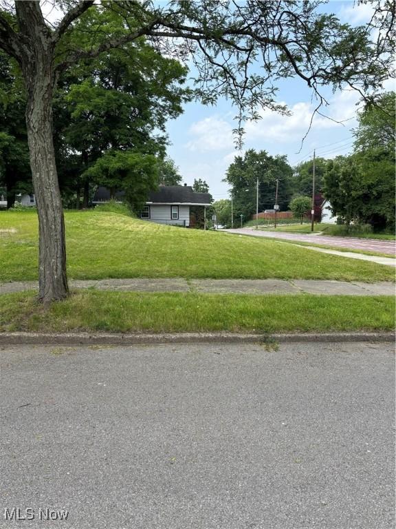 792 Aberdeen St, Akron, OH 44310 - photo 1