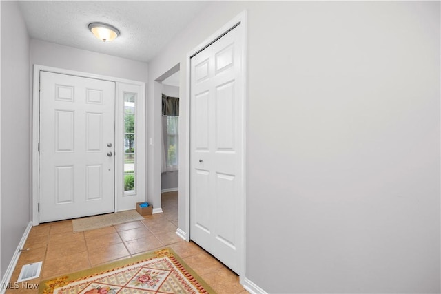 27257 Emerald Oval S, Olmsted Twp, OH 44138 - photo 2
