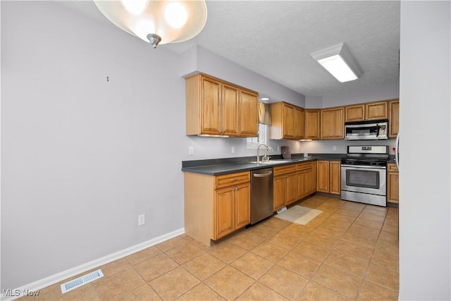 27257 Emerald Oval S, Olmsted Twp, OH 44138 - photo 4