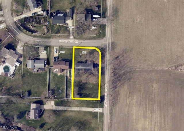 3212 Foxmoor St NE, Hartville, OH 44632 - aerial map of property and surrounding area with property boundaries highlighted
