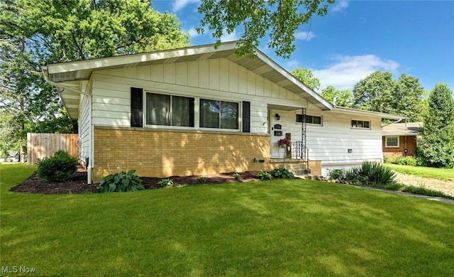 1941 Oakridge Dr, Akron, OH 44313 - photo 9