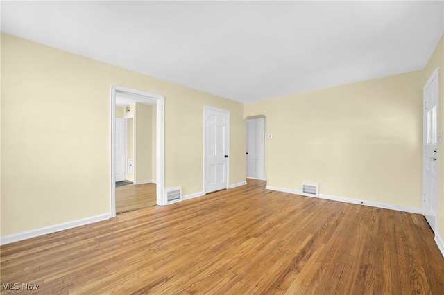 12217 Mortimer Ave, Cleveland, OH 44111 - photo 4