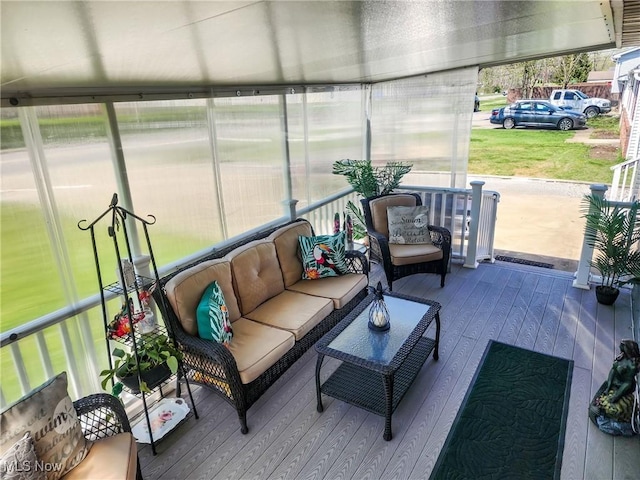 245 N Rd, Niles, OH 44446 - sunroom / solarium with plenty of natural light and outdoor lounge area