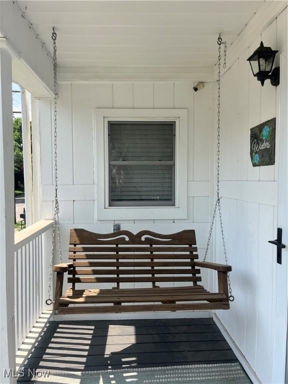 1215 Lake Dr, Zanesville, OH 43701 - photo 2