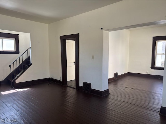 106 Steel St, Youngstown, OH 44509 - photo 2