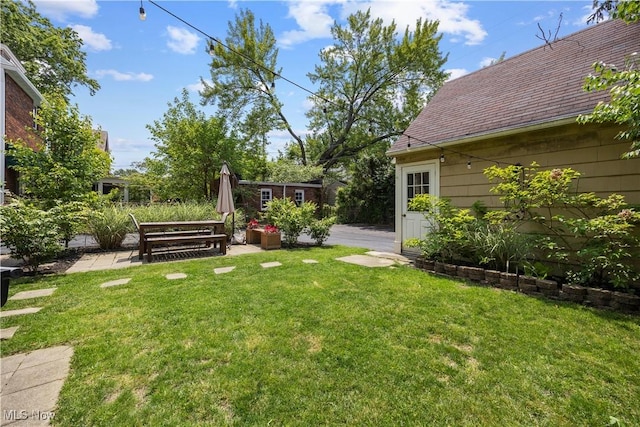 3280 Glencairn Rd, Shaker Heights, OH 44122 - view of green lawn featuring a patio area