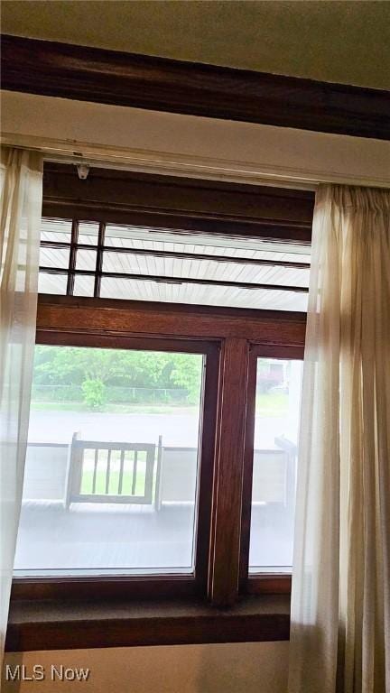 10612 Linnet Ave, Cleveland, OH 44111 - detailed view