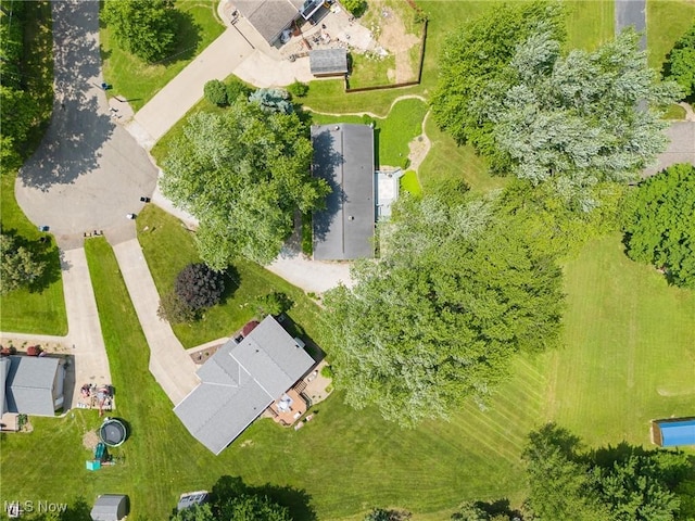 5725 Grove St, Louisville, OH 44641 - bird's eye view