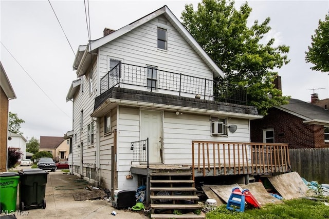 4864 E 96th St, Garfield Heights, OH 44125 - photo 3