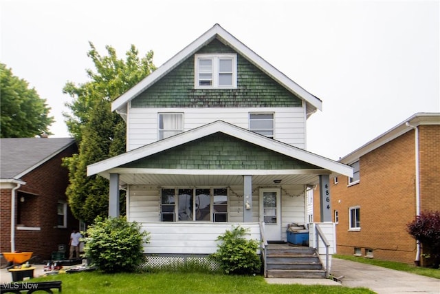 4864 E 96th St, Garfield Heights, OH 44125 - photo 1