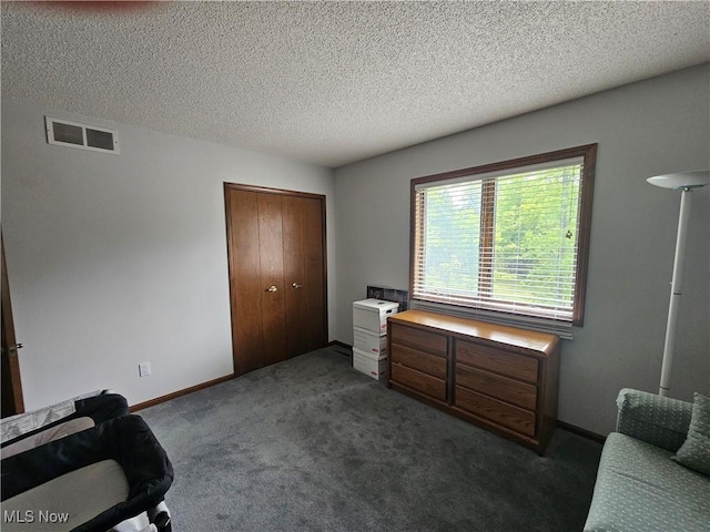 6671 Queens Way N, Royalton, OH 44133 - office space featuring dark carpet, a textured ceiling, and baseboards