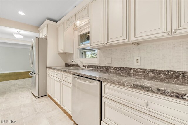 7689 Alan Pkwy, Middleburg Heights, OH 44130 - photo 13