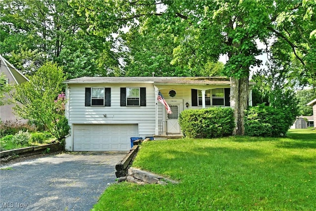 7939 Cherry Hill Dr NE, Warren, OH 44484 - photo 1