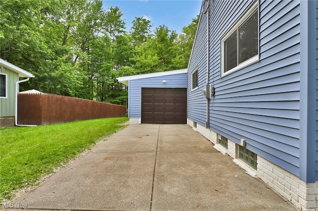 5679 Wilson Mills Rd, Highland Heights, OH 44143 - garage featuring driveway