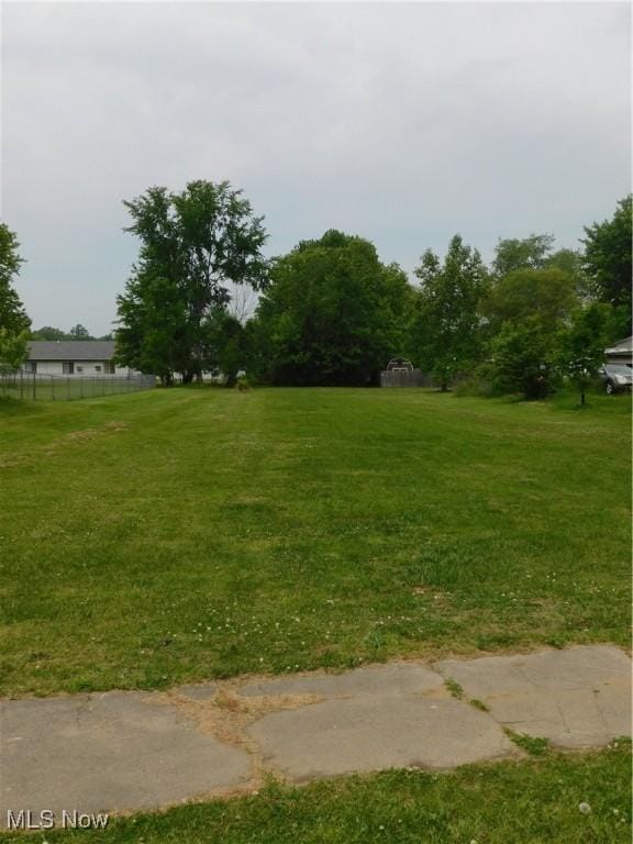 Sherman St, Geneva, OH 44041