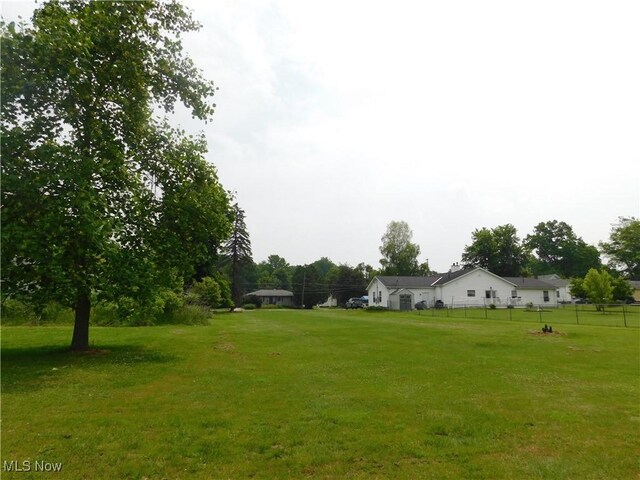 Sherman St, Geneva, OH 44041