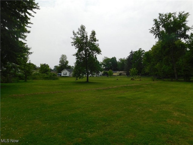 Sherman St, Geneva, OH 44041
