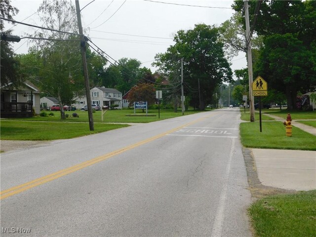 Sherman St, Geneva, OH 44041