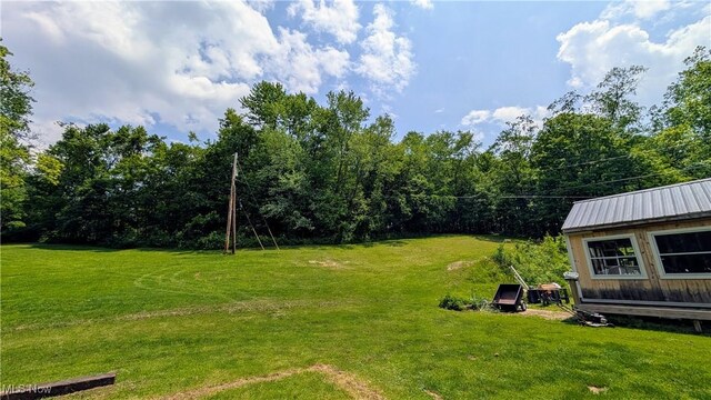 498 County Road 28, Steubenville, OH 43952 - view of green lawn
