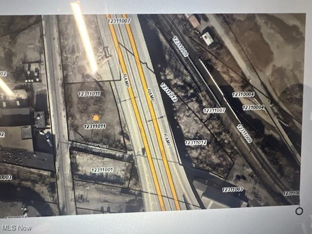 E 37th St, Cleveland, OH 44115 - photo 1