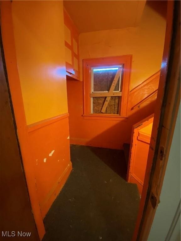 3454 E 118th St, Cleveland, OH 44120 - view of hallway