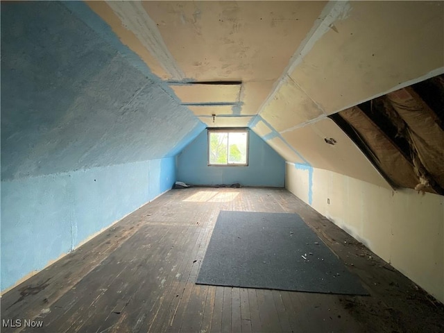 3454 E 118th St, Cleveland, OH 44120 - bonus room with lofted ceiling and hardwood / wood-style floors