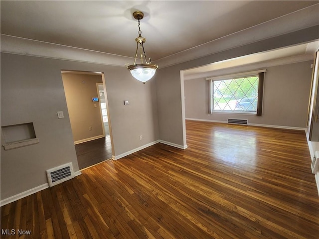 1039 Argonne Rd, South Euclid, OH 44121 - unfurnished room with wood-type flooring and baseboards