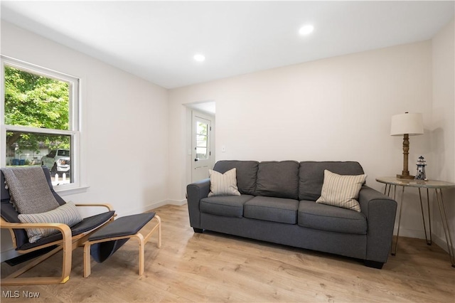 472 Saunders Ave, Coventry, OH 44319 - living room with light wood-style floors, recessed lighting, and baseboards