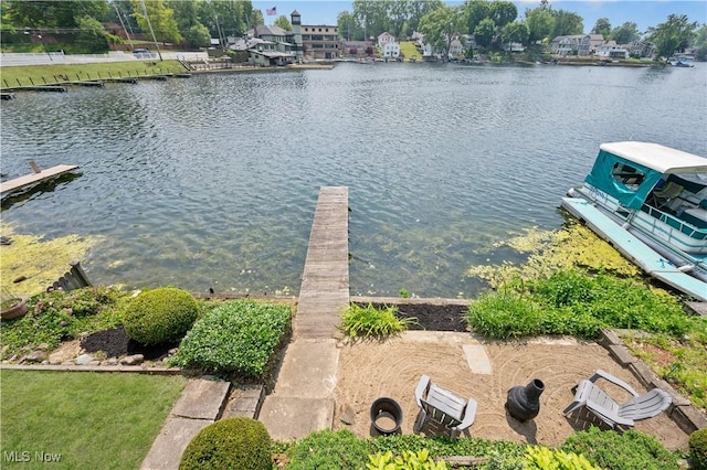 472 Saunders Ave, Coventry, OH 44319 - dock area with a water view