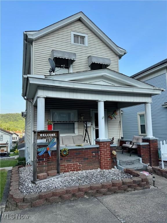 812 Virginia St, Martins Ferry, OH 43935 - photo 1
