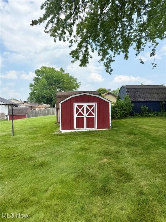904 Donegal Dr W, Follansbee, WV 26037 - view of shed