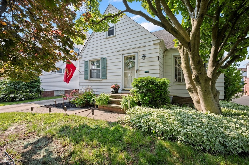 14113 Elsetta Ave, Cleveland, OH 44135 - photo 1