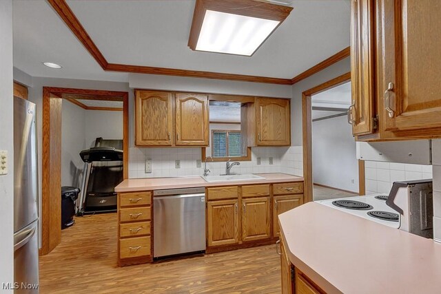 4852 Edsal Dr, Lyndhurst, OH 44124 - photo 14