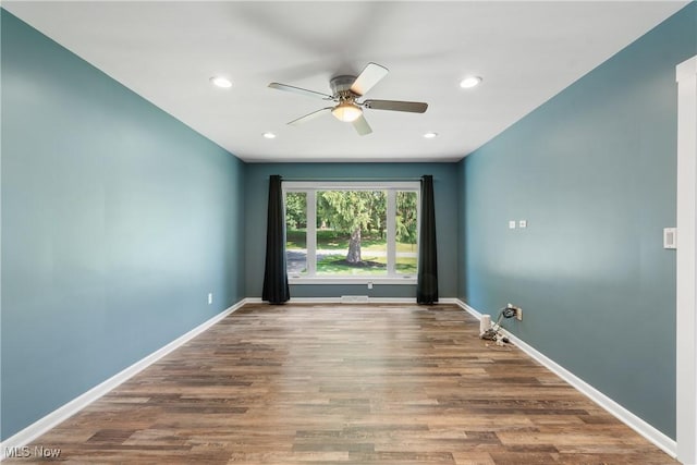 1892 Toepfer Rd, Akron, OH 44312 - unfurnished room featuring a ceiling fan, wood finished floors, baseboards, and recessed lighting