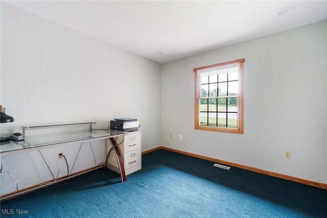 51406 Cornerstone Dr, Petersburg, OH 44454 - unfurnished office with carpet and baseboards