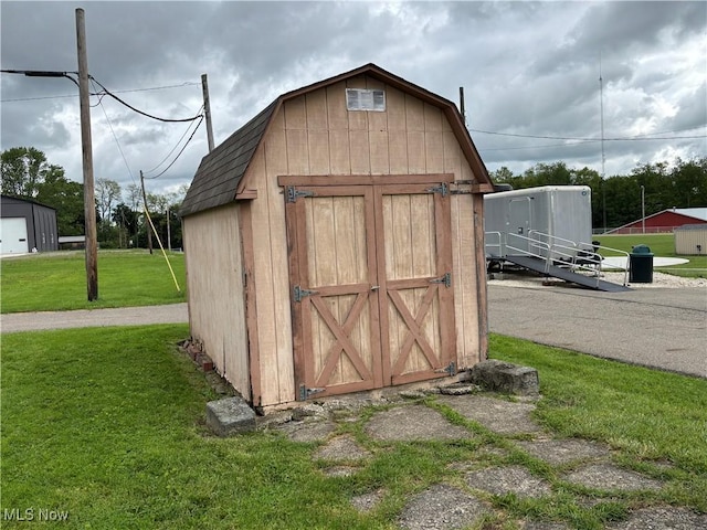 181 5th St NE, Carrollton, OH 44615 - view of shed