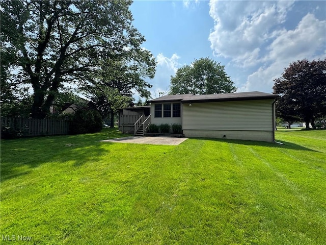 11025 Henning Dr, Chardon, OH 44024 - back of property with a patio