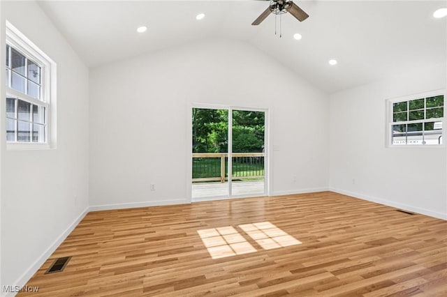178 Lindsey Rd, Munroe Falls, OH 44262 - unfurnished room featuring a ceiling fan, recessed lighting, light wood-style flooring, vaulted ceiling, and baseboards