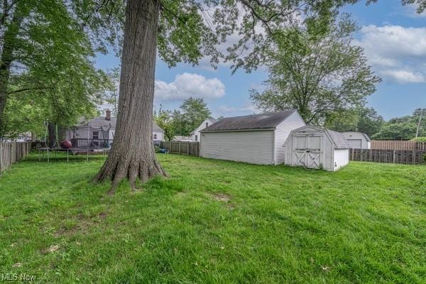 23 Sprague Rd, Berea, OH 44017 - view of yard with a trampoline
