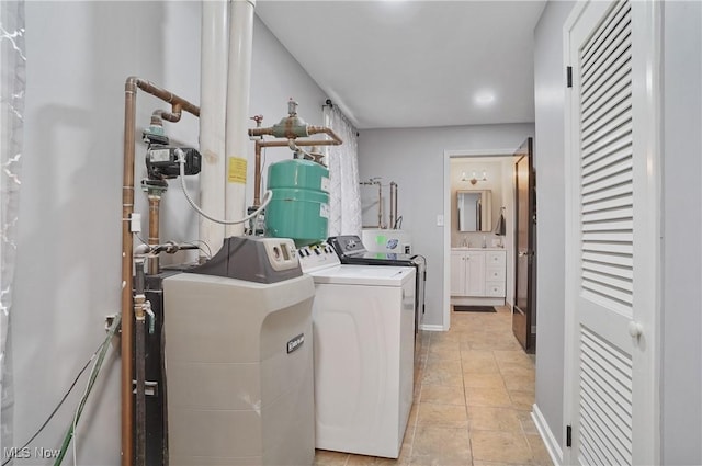 5433 Fleetwood Ave NW, Canton, OH 44718 - washroom with washer and clothes dryer and recessed lighting