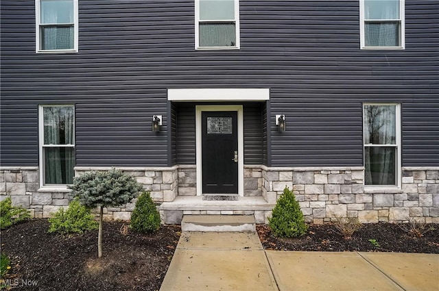 5433 Fleetwood Ave NW, Canton, OH 44718 - property entrance featuring stone siding