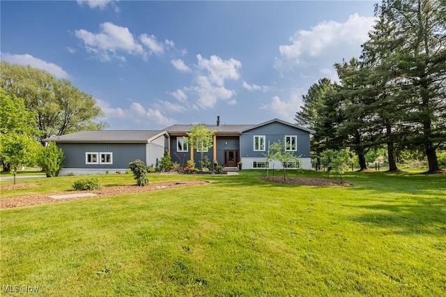 6268 Summers Rd, Windsor, OH 44099 - view of front of property featuring a front lawn