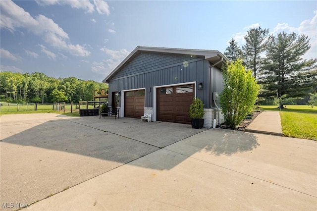 6268 Summers Rd, Windsor, OH 44099 - view of garage