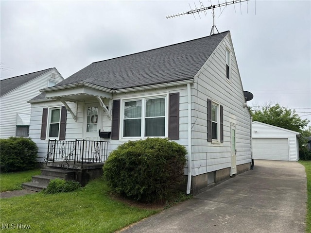 453 Kenyon Ave, Elyria, OH 44035 - photo 1