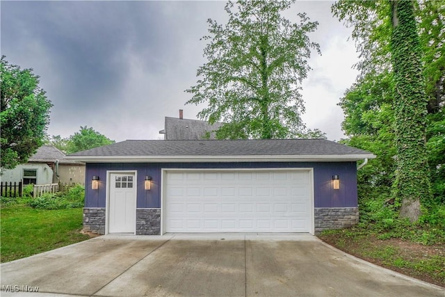 680 Isle View Dr, Akron, OH 44319 - view of detached garage