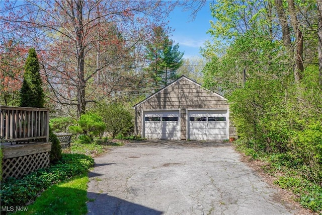 1415 Inwood Rd, Alliance, OH 44601 - view of detached garage