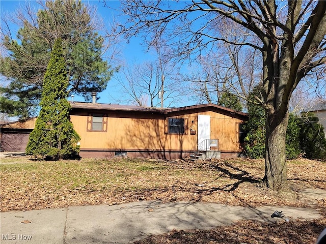 8709 Kenmore Ave, Cleveland, OH 44106 - photo 1