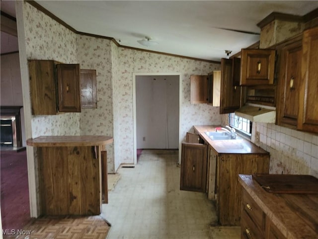 8709 Kenmore Ave, Cleveland, OH 44106 - photo 3